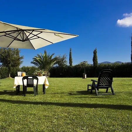 Ferruggini Farm stay *